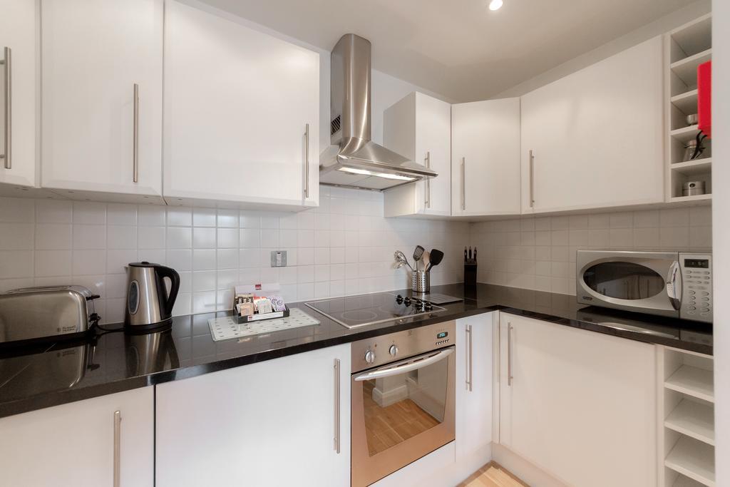 Roomspace Serviced Apartments - Groveland Court London Ruang foto
