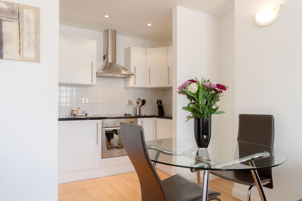 Roomspace Serviced Apartments - Groveland Court London Ruang foto