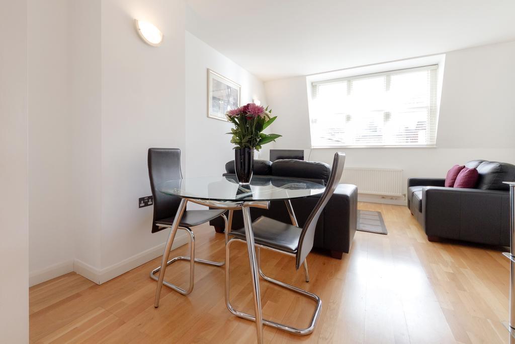 Roomspace Serviced Apartments - Groveland Court London Ruang foto