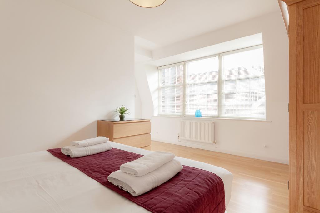 Roomspace Serviced Apartments - Groveland Court London Ruang foto